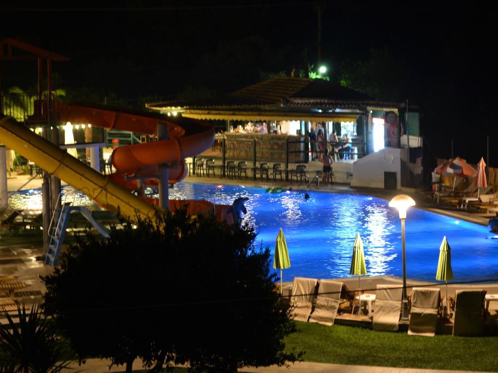 Kamares Apartments Εε Poros Town Exterior foto