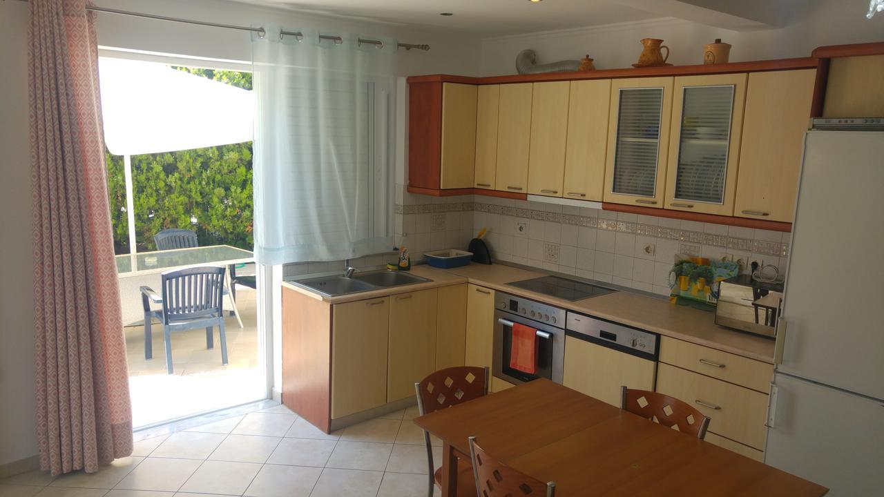 Kamares Apartments Εε Poros Town Exterior foto